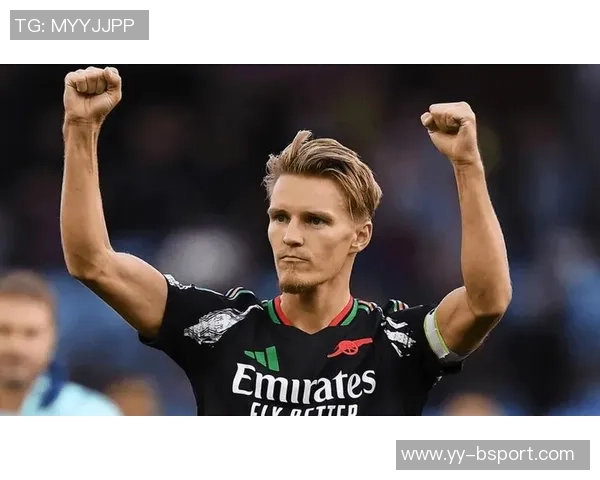 厄德高积极恢复状态分享训练照片期待重返赛场展现风采