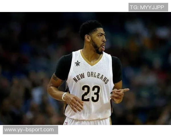 湖人官方宣布克莱伯因斜肌拉伤缺席揭幕战将于两周后复查