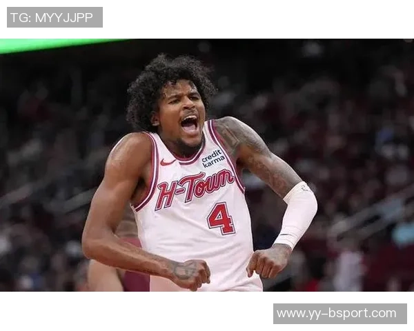 杰伦格林因不当行为被罚款奥特直言此事反映了球队的团结与友谊